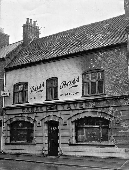 Canal Tavern, Leicester Row