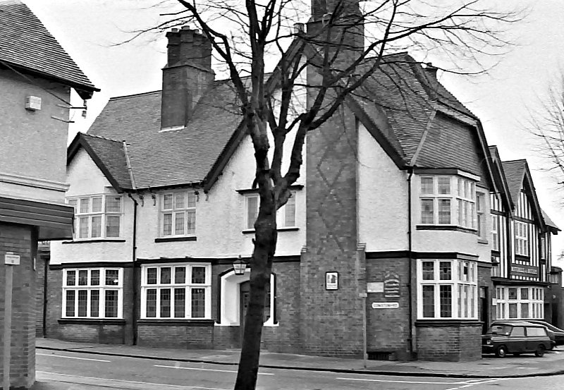 Old Clarence Earlsdon Ave North