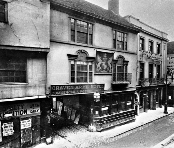 Craven Arms, High St