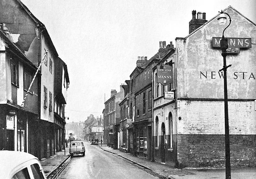 New Star, Much Park Street