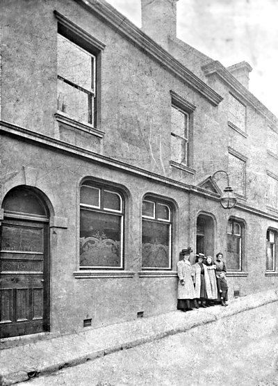 Old White Bear New St